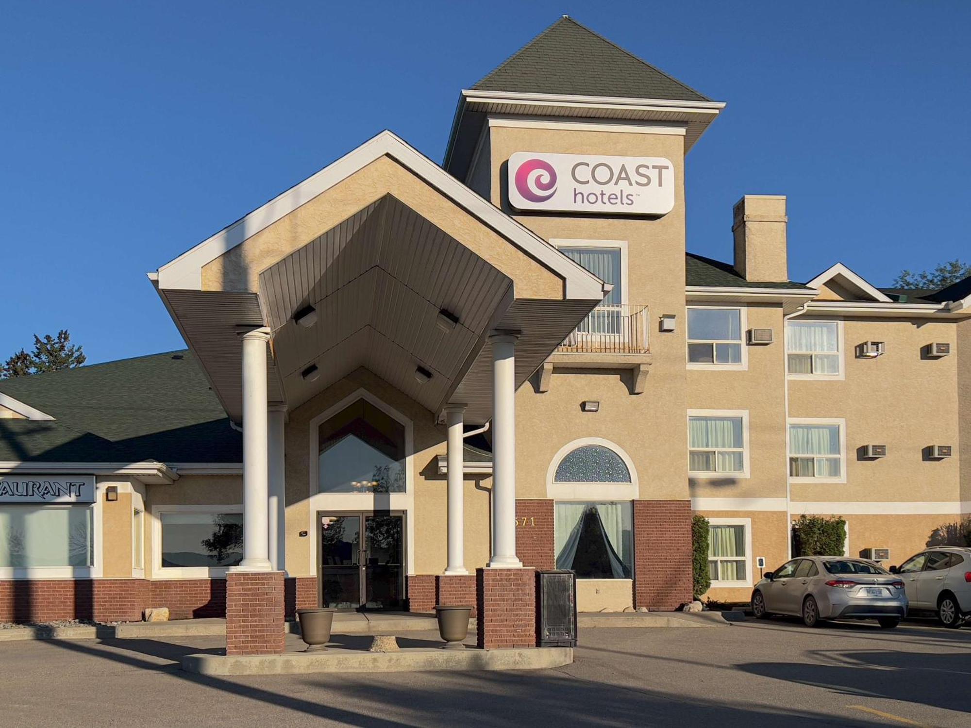 Coast Hinton Hotel Exterior foto